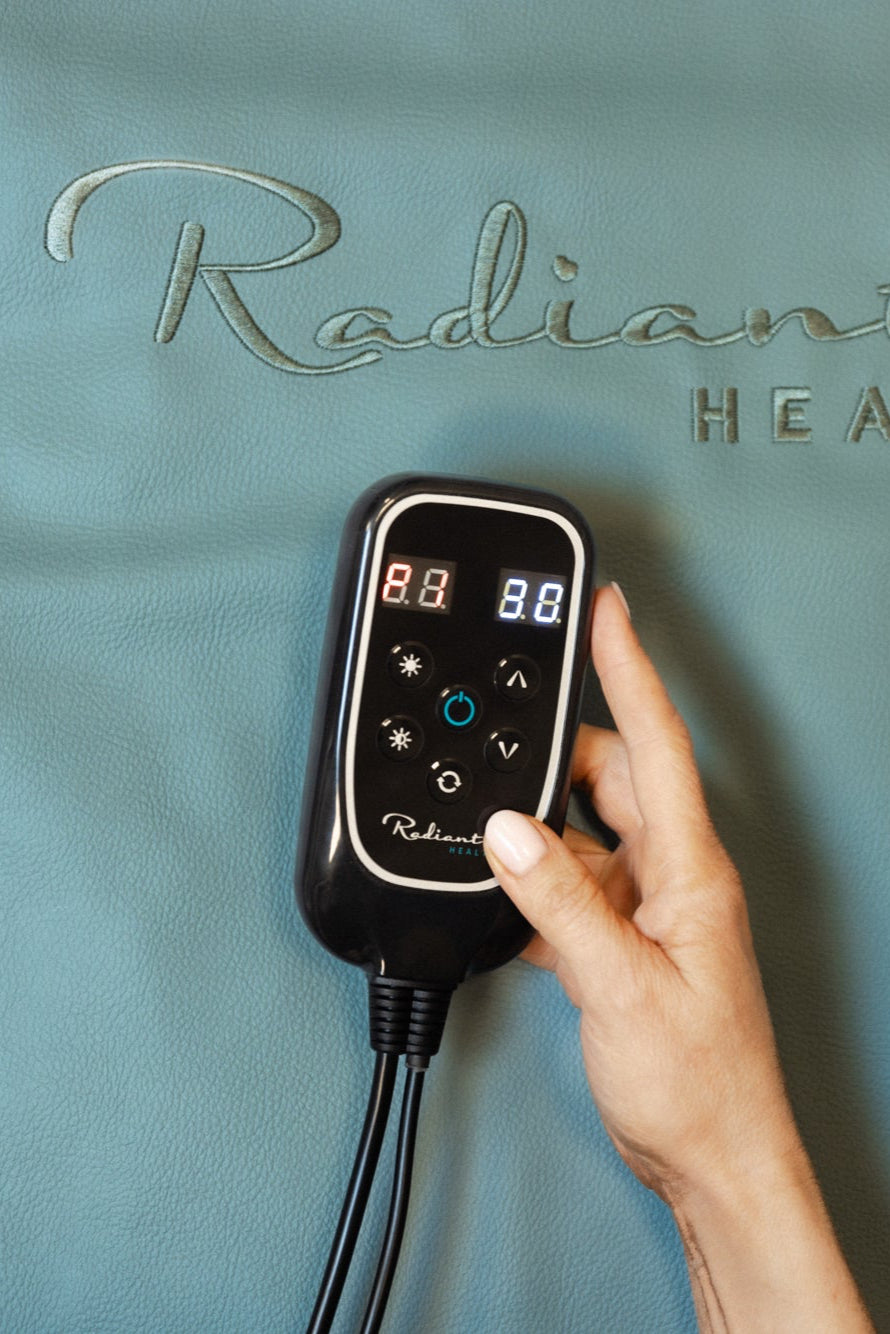 Intuitiv styring med flere innstillinger for lys, tid og intensitet.