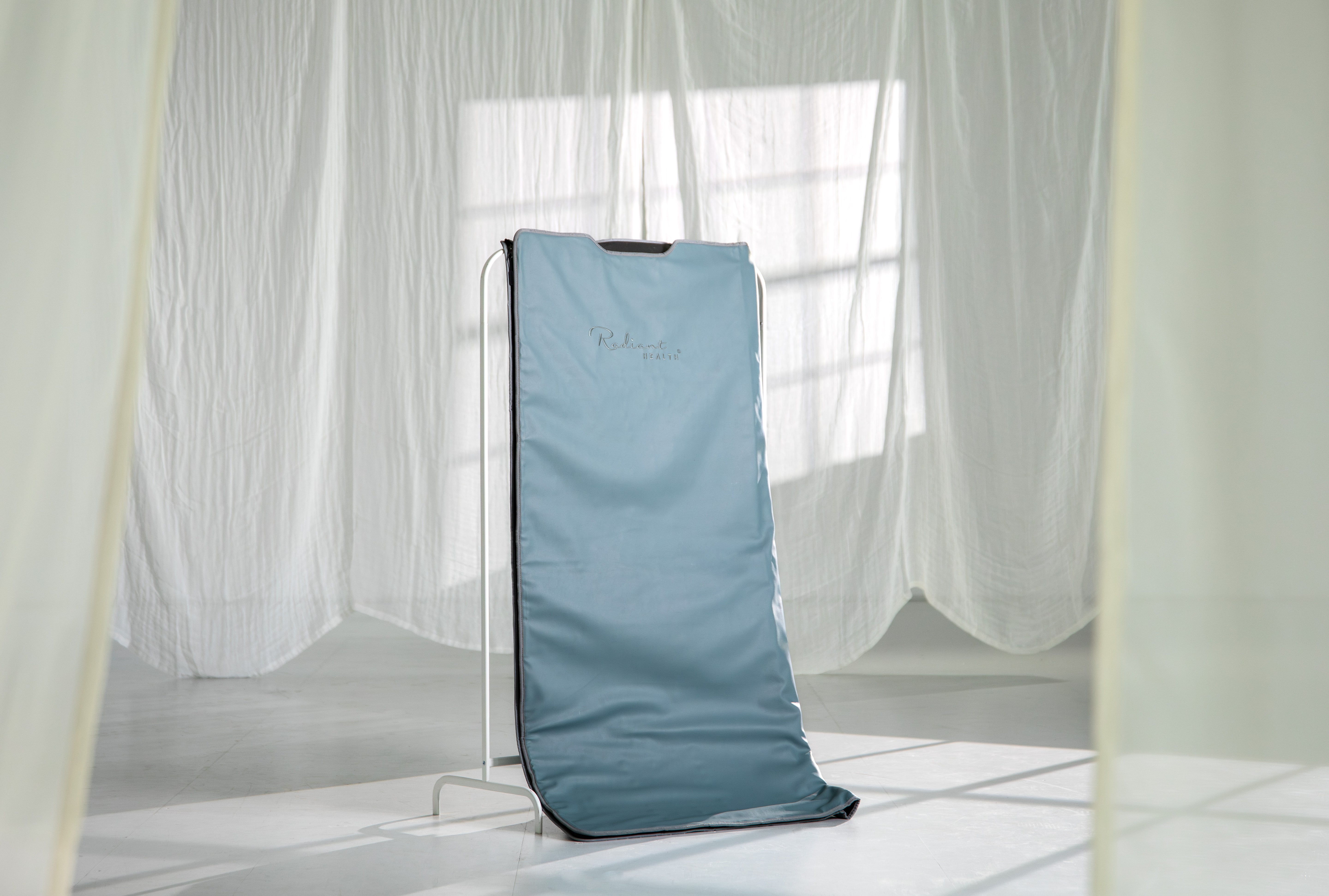 Blått design av Rødlysteppe fra Radiant Health
