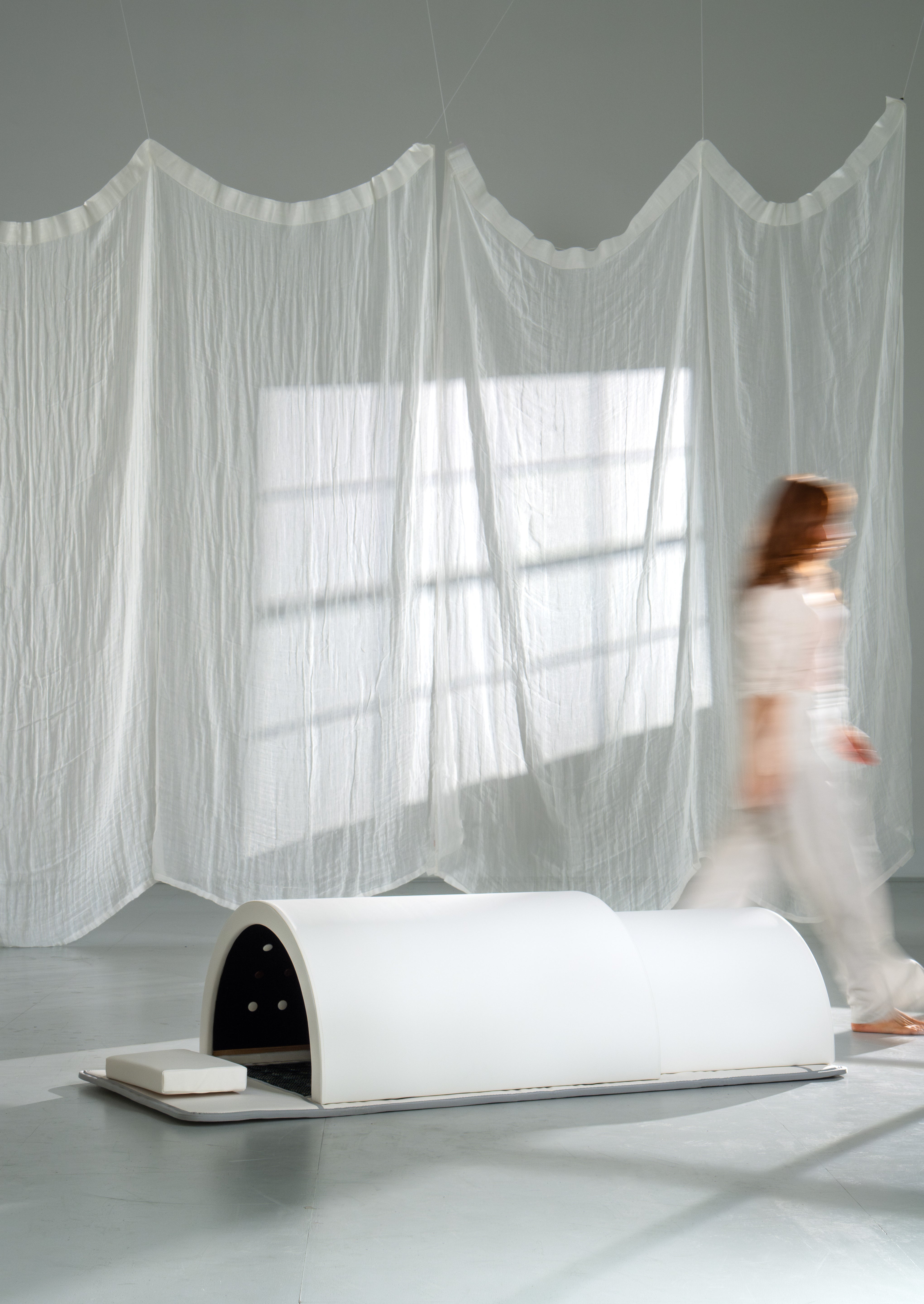 Opplev dyp avspenning og detox med IR Sauna Cocoon LumaRed, designet for velvære hjemme.